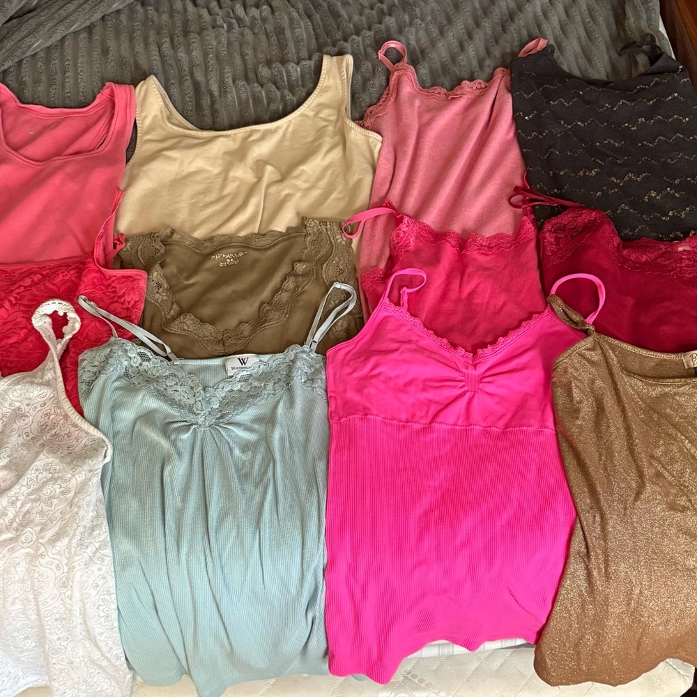 Lot of 12 tank tops